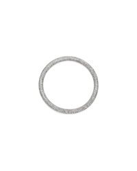 18k white florentine frosted finish gold large round link on white background